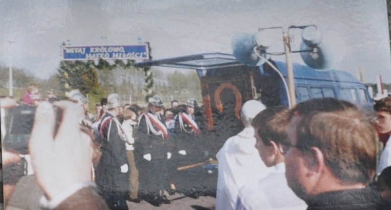 kw2002c.jpg